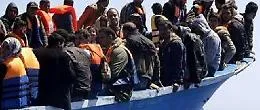 Sbarco a Porto Empedocle nonostante il porto chiuso