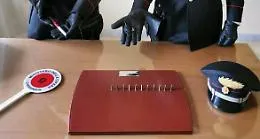 Mazzarino, in campagna con penna pistola:
i Carabinieri arrestano un pastore di Niscemi