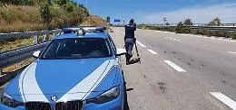 A oltre 200 km/h lungo la Statale 640, ma il Telelaser  della Polizia lo inchioda