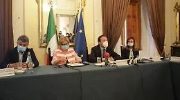 Focolaio tra i migranti in nave, il Comitato Schengen: &laquo;Sicilia resta Covid Free&raquo;