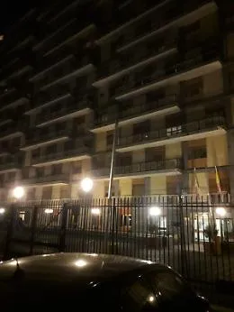 Palermo: spreco di energia all'Assessorato Enti locali di via Trinacria