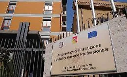 Corsi di formazione con il trucco, sequestro di beni a Palermo