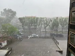 Ciclone di tipo tropicale su Catania, il caldo scatena pioggia e vento