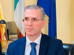 Falcone su compagnia aerea Ast: &laquo;Non ne sappiamo nulla&raquo;