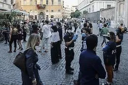Covid, in Italia risale curva dei contagi: un piano, con 4 scenari, pronto per l'autunno