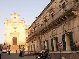Monterosso, il Pd: "Quel bando per 4 assunzioni al Comune &egrave; sospetto. Fate chiarezza"