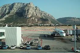 Palermo, turista francese bloccato in aeroporto con droga negli slip