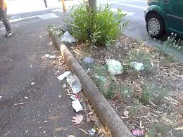 Catania: anche le strade vengono pulite su "raccomandazione"