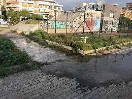 Catania, piazzale Cannav&ograve;: fogna a cielo aperto