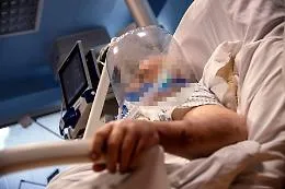 Palermo, psicologo esce dalla terapia intensiva dopo 25 giorni e racconta il suo incubo: &laquo;Mi vedevo in un sacco nero&raquo;