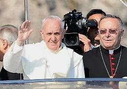 Covid, tampone anche al Papa dopo che il segretario del cardinale Montenegro &egrave; risultato positivo