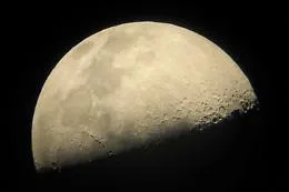 Eclisse totale di Luna, venerd&igrave; 27 a Catania osservazione pubblica con telescopi e astronomi