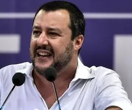 Salvini: &laquo;Visto? Ho fatto bene a bloccare le navi delle Ong&raquo;