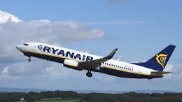 Maltempo "stoppa" aereo da Bergamo a Catania, notte nello scalo o in bus per 180 passeggeri