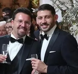 Modica, Gianpiero ed Enrico sposi
e &laquo;adesso felici alla luce del sole&raquo;