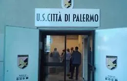 Fuga di notizie sul fallimento del Palermo, sospeso un giudice e l'ex presidente