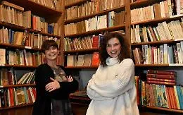 Maria Carmela e Angelica, forza e perseveranza per far rinascere la storica libreria Prampolini