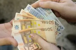Lo &ldquo;Schema Ponzi&rdquo; in Sicilia, il racconto delle vittime: &laquo;Ci ha tolto i risparmi. E ora chiede prestiti&raquo;