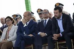 Il ministro Trenta: &laquo;Avvisai Salvini sulle Ong&raquo;. E lui replica: &laquo;Nervosismo del luned&igrave;...&raquo;