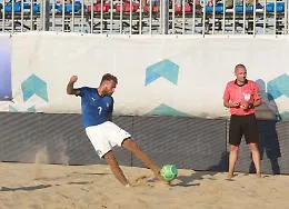 Euro Beach Soccer, l'Italia schianta la Francia e conquista le Superfinal