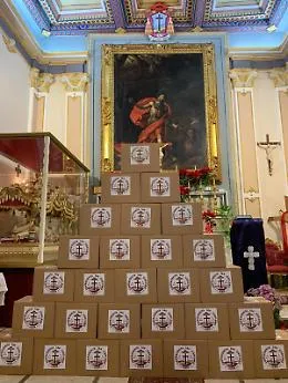 Licata, la Confraternita di San Girolamo dona 35 pacchi di cibo alle famiglie bisogne
