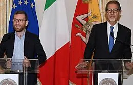 Il &ldquo;salva Sicilia&rdquo;, il rosso, il nero e l'orizzonte delle Regionali 2022