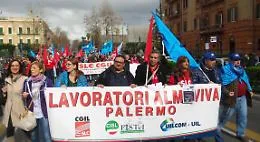 Almaviva, sindacati scrivono a premier Renzi