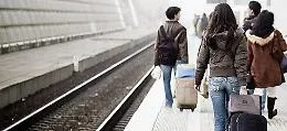 Emigrazione all'estero, prime (a sorpresa) Lombardia e Veneto, poi c'&egrave; la Sicilia