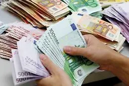 Ragusa,  anzich&eacute; versare le tasse le intascava, arrestata una commercialista