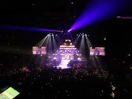 Acireale, tutti pazzi per Fedez e J Ax