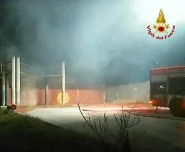 Catania, incendio distrugge la Rugby Club House a Librino
