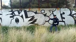 Palermo, denunciati due writers che disegnavano su un muro della stazione