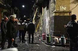 Esplosione di Catania, prende corpo l'ipotesi del suicidio finito in tragedia