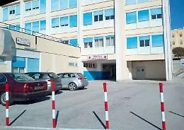 Augusta, lite al pronto soccorso tra una donna e la sua ex suocera e l'ex marito chiama i carabinieri