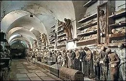 Scoperta in Sicilia mummia con la malattia delle "dita a ragno"
