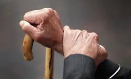 Catania, il calvario di una famiglia: padre e marito padrone per 45 anni ha maltrattato la moglie e due figli
