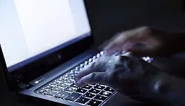 Adesca una minorenne sui social: trentenne condannato a sei anni e mezzo di carcere per pedopornografia dal tribunale di Palermo