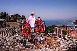 Guardia Costiera, &egrave; "siciliano" il calendario degli angeli del mare