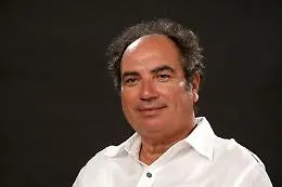 Catania, Gilberto Idonea nel sacrario degli Uomini illustri al cimitero