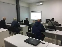 A Catania l'unica scuola  per "tardivi digitali"