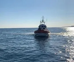 Sea Watch, blitz di politici e sindaco Salvini: dar&ograve; a pm prove contro Ong