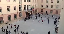 Coronavirus, Miccich&eacute; chiude il Liceo "Politi" fino al 3 novembre