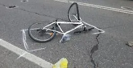 Trapani: giovane ciclista travolto e ucciso, 23enne arrestata per omicidio stradale