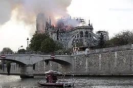 Notre-Dame, tutte al sicuro le opere d'arte della Cattedrale di Parigi