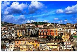 Ragusa, poliziotto uccide la moglie e poi si spara contro suicidandosi