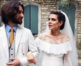 Charlotte di Monaco sposa bis: nozze religiose con l'abito simile a quello della mamma