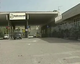 Porto Empedocle: tutti vogliono i pezzi dismessi dall'Italcementi