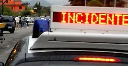 Tragico scontro a Terrasini: muore un turista, grave la compagna, 6 i feriti