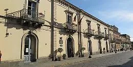 Piedimonte Etneo, indagine
su 49 "furbetti del cartellino"
