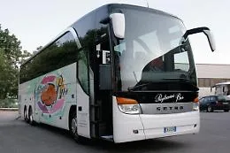 Confcommercio, impensabile che i turisti debbano scendere dagli autobus dove non &egrave; consentito